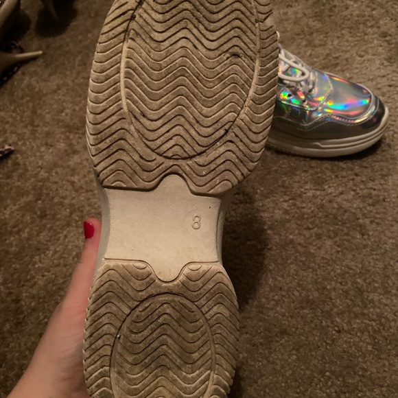 Cool retro tennis shoes 👟 - Picture 3 of 4